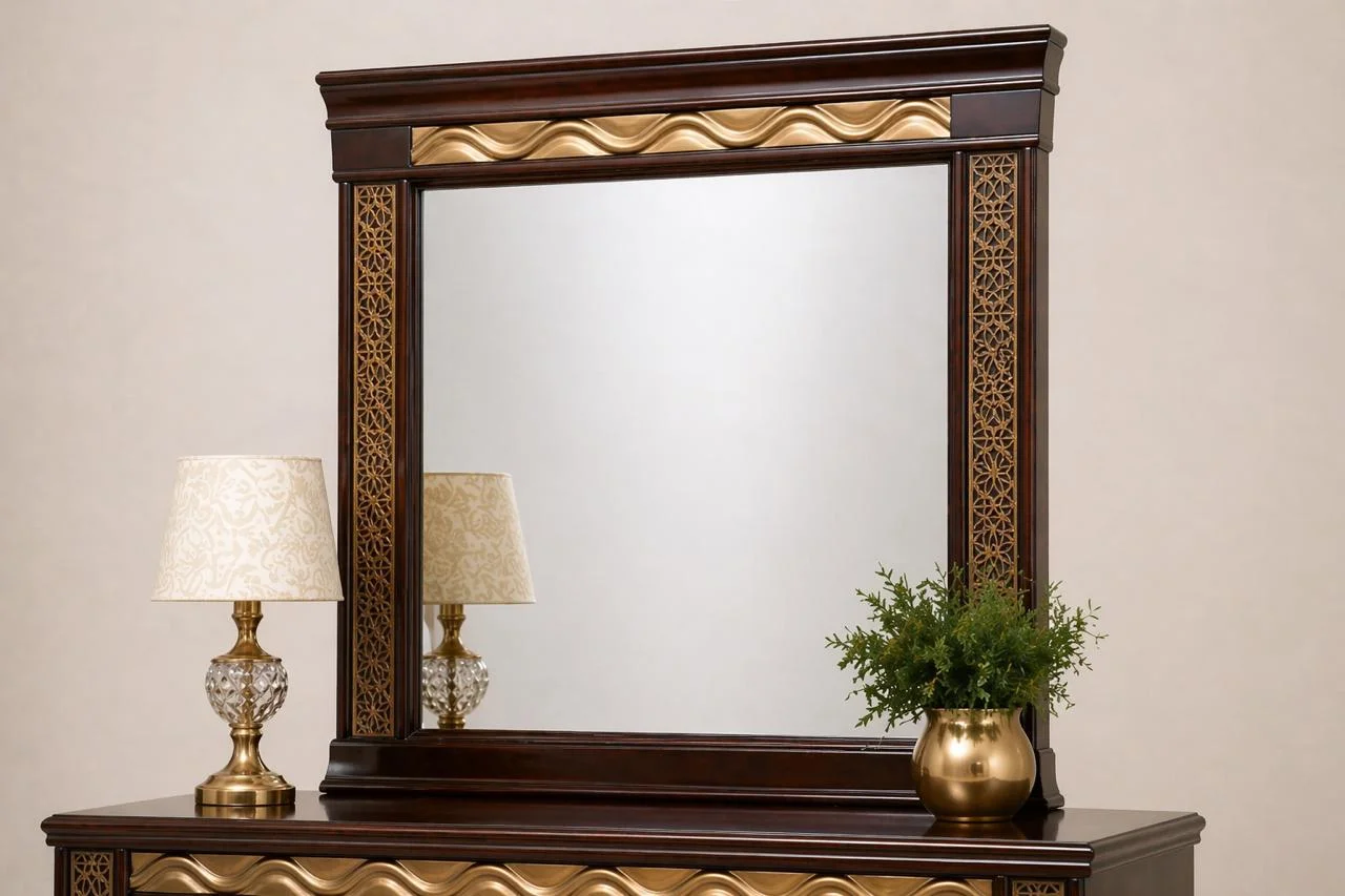 Decorative bedroom suite - view 3