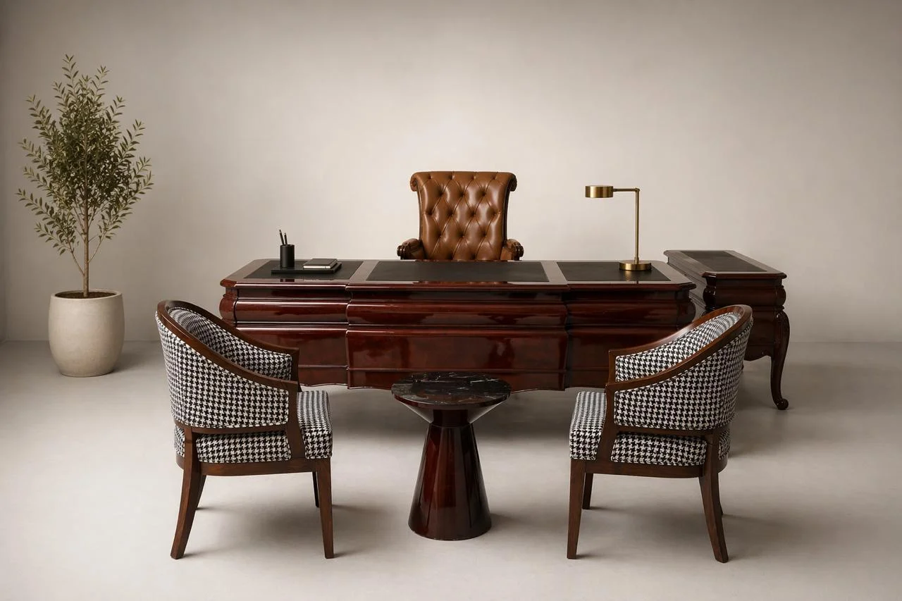 Sculpted executive desks - view 2