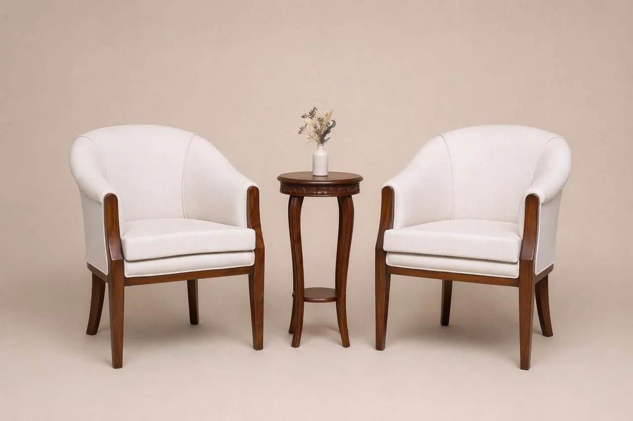 Accent seating - view 4